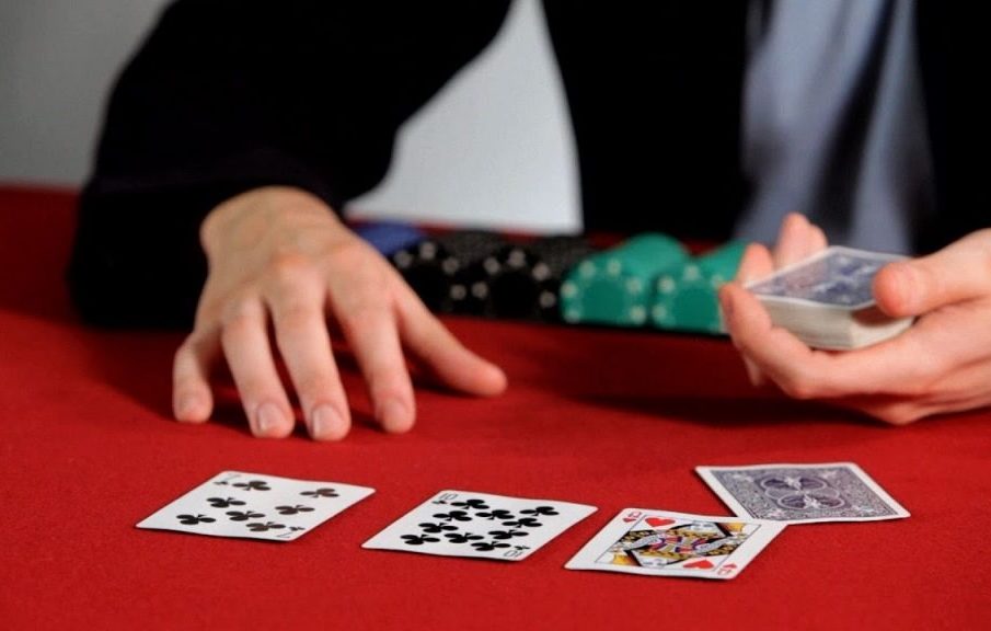 how to play blackjack with 2 people
