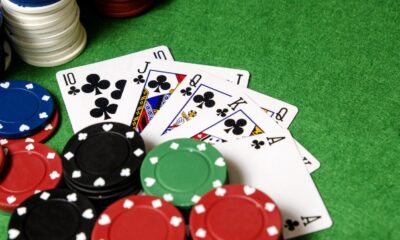 An Introduction to Play Online Casino Games